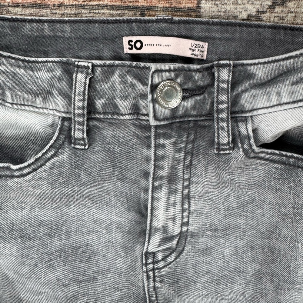SO Black/Gray High-Rise Jeans